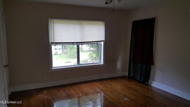 327 Decelle Street, A, Jackson, MS 39216