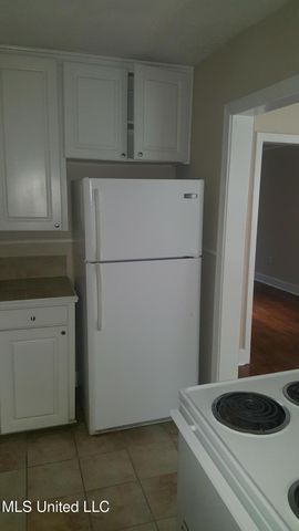 327 Decelle Street, A, Jackson, MS 39216