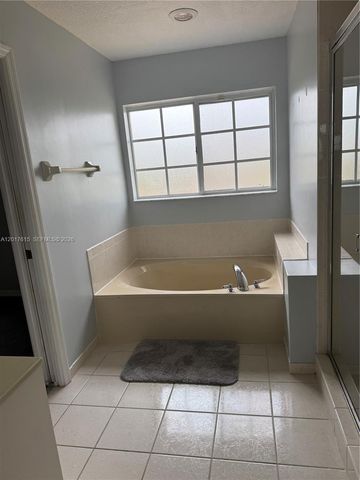 8872 SW 208th Ter, Cutler Bay, FL 33189