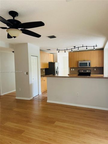 8872 SW 208th Ter, Cutler Bay, FL 33189
