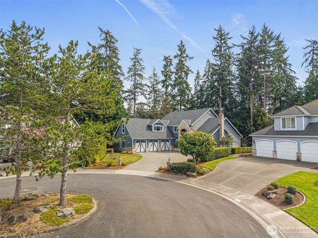 409 SW 348th Court, Federal Way, WA 98023