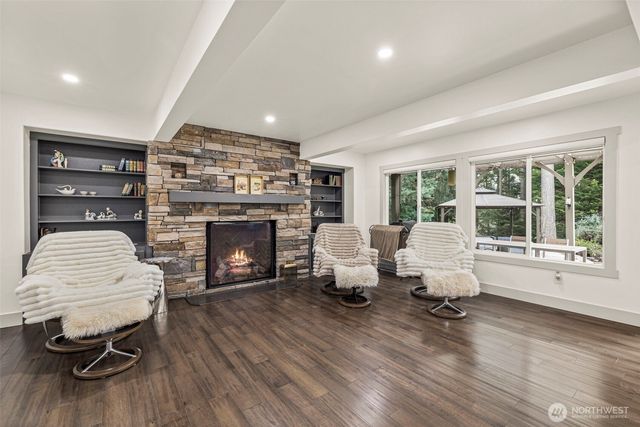 409 SW 348th Court, Federal Way, WA 98023