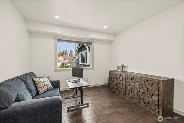 409 SW 348th Court, Federal Way, WA 98023