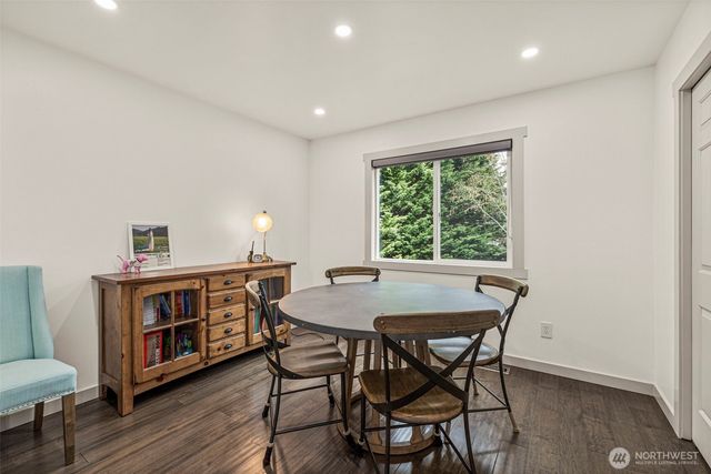 409 SW 348th Court, Federal Way, WA 98023