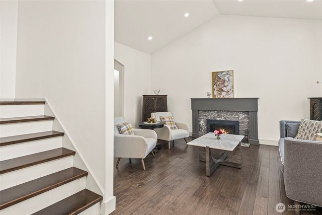 409 SW 348th Court, Federal Way, WA 98023