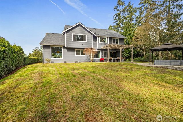409 SW 348th Court, Federal Way, WA 98023