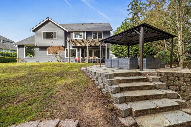 409 SW 348th Court, Federal Way, WA 98023