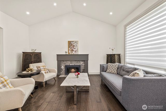 409 SW 348th Court, Federal Way, WA 98023