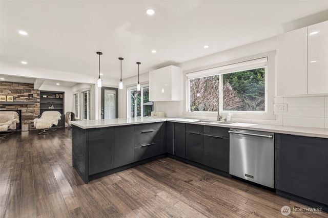 409 SW 348th Court, Federal Way, WA 98023