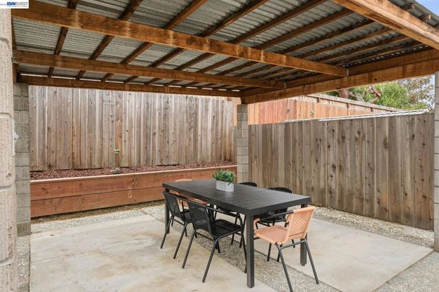 3044 San Andreas Dr, Union City, CA 94587