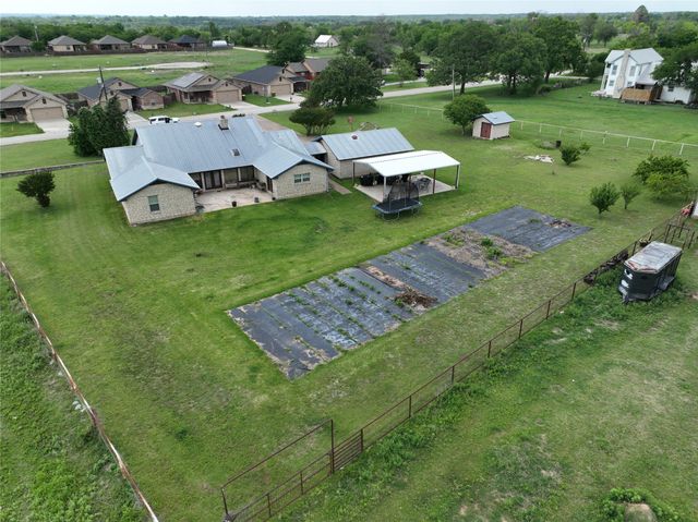 302 A Poplar Street, Hico, TX 76457