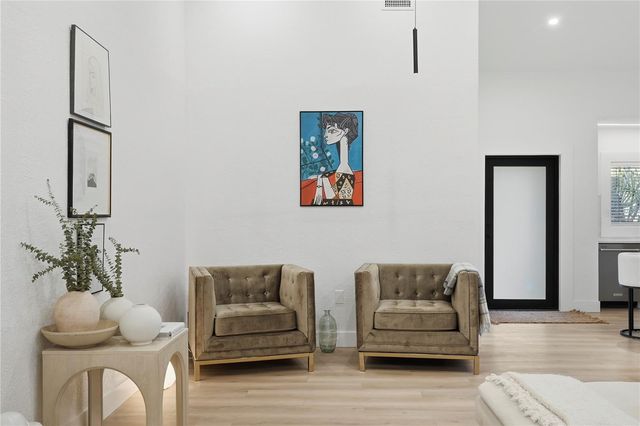 2846 PINELLAS POINT DRIVE S, St Petersburg, FL 33712