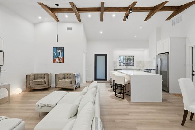 2846 PINELLAS POINT DRIVE S, St Petersburg, FL 33712