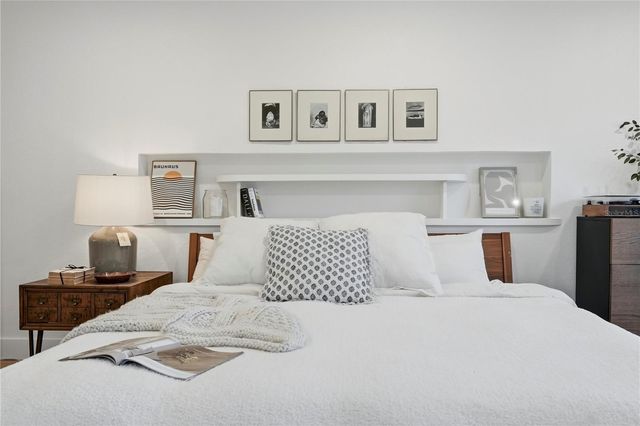 2846 PINELLAS POINT DRIVE S, St Petersburg, FL 33712