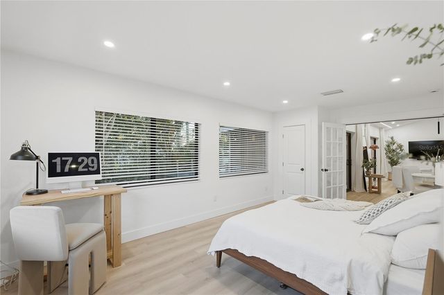 2846 PINELLAS POINT DRIVE S, St Petersburg, FL 33712