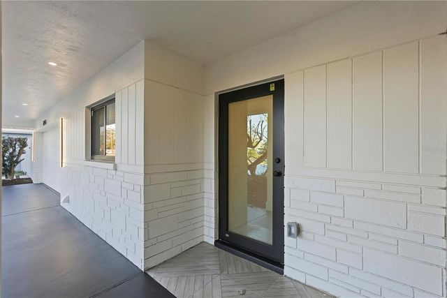 2846 PINELLAS POINT DRIVE S, St Petersburg, FL 33712