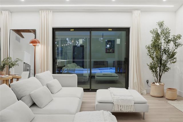 2846 PINELLAS POINT DRIVE S, St Petersburg, FL 33712