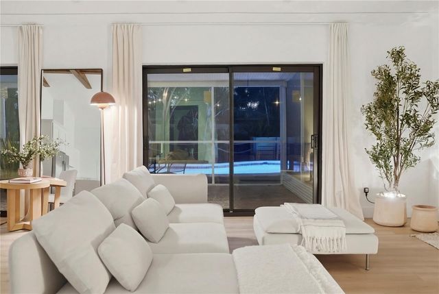 2846 PINELLAS POINT DRIVE S, St Petersburg, FL 33712