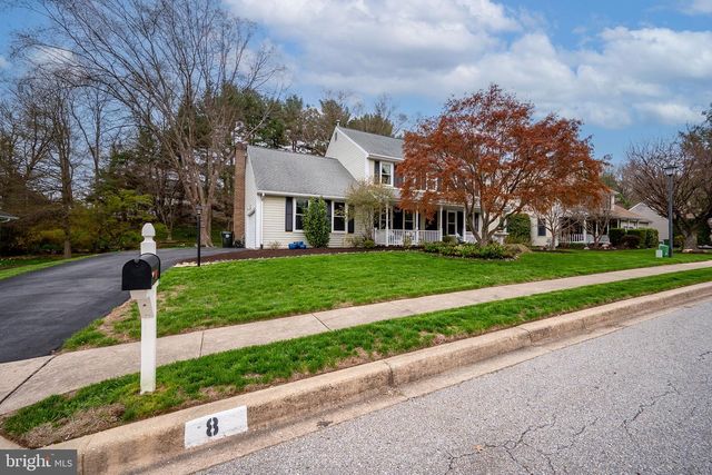 8 SHENANDOAH DRIVE, Newark, DE 19711