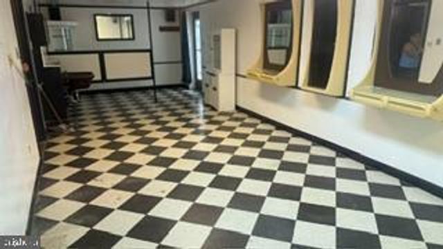 515 SUMMER AVE, Vineland, NJ 08360