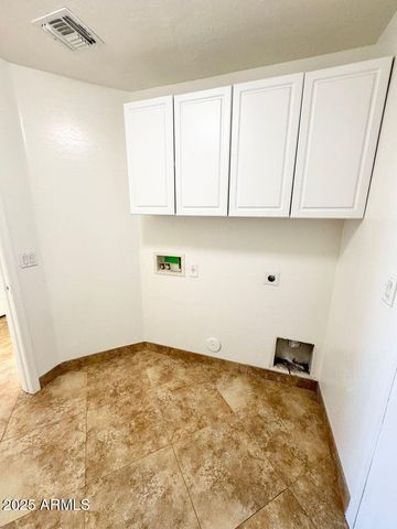 7003 S 55TH Lane, Laveen, AZ 85339