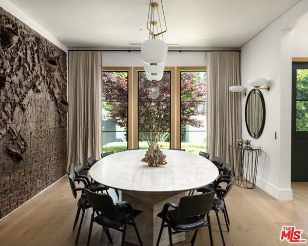 455 N Bundy Drive, Los Angeles, CA 90049