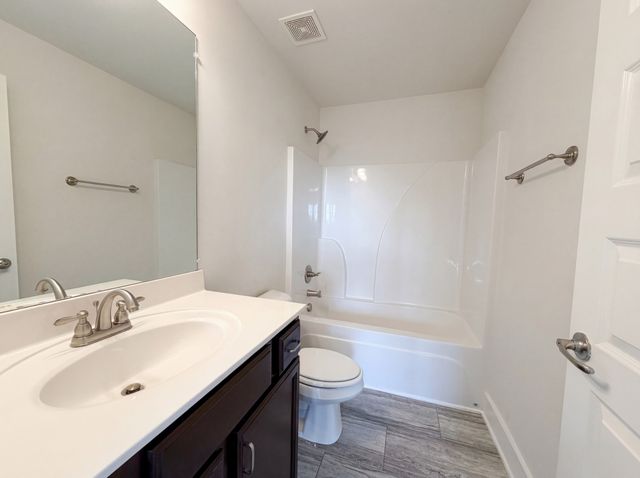 5321 Abbottswood Dr, Smyrna, TN 37167