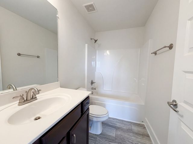 5321 Abbottswood Dr, Smyrna, TN 37167