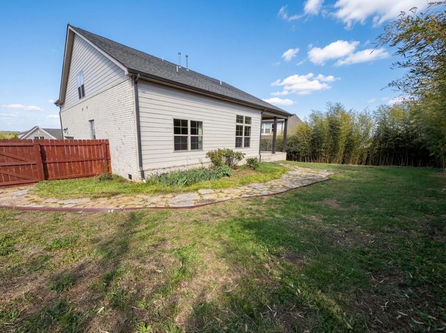5321 Abbottswood Dr, Smyrna, TN 37167