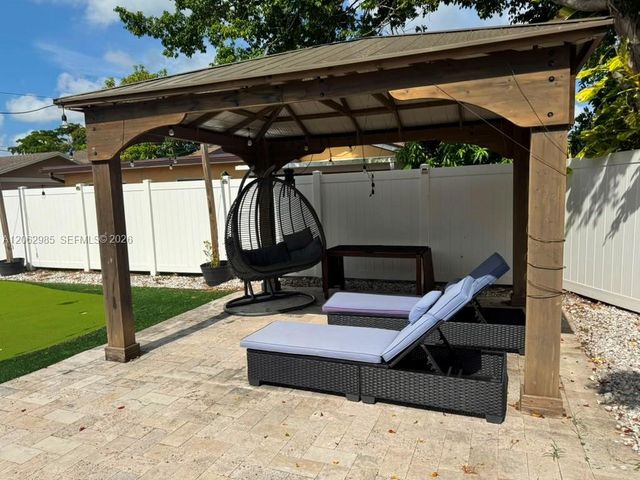 222 NW 41st Avenue 0, Deerfield Beach, FL 33442
