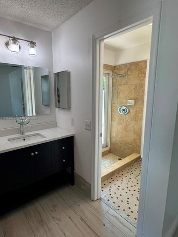 222 NW 41st Avenue 0, Deerfield Beach, FL 33442