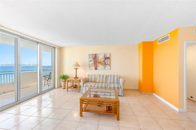 3180 S Ocean Dr 1012, Hallandale Beach, FL 33009