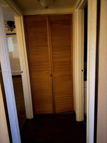 200 S Waterway Dr S 303, Lantana, FL 33462