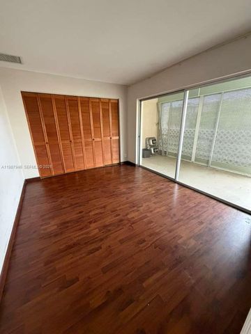 200 S Waterway Dr S 303, Lantana, FL 33462