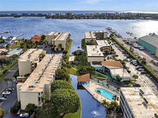 200 S Waterway Dr S 303, Lantana, FL 33462