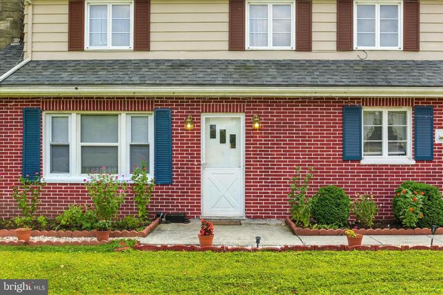 1024 E LISBURN ROAD, Mechanicsburg, PA 17055