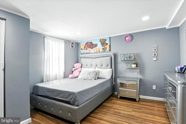 1024 E LISBURN ROAD, Mechanicsburg, PA 17055