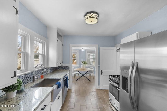 2544 Charlestown Avenue, Toledo, OH 43613