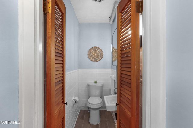 2544 Charlestown Avenue, Toledo, OH 43613