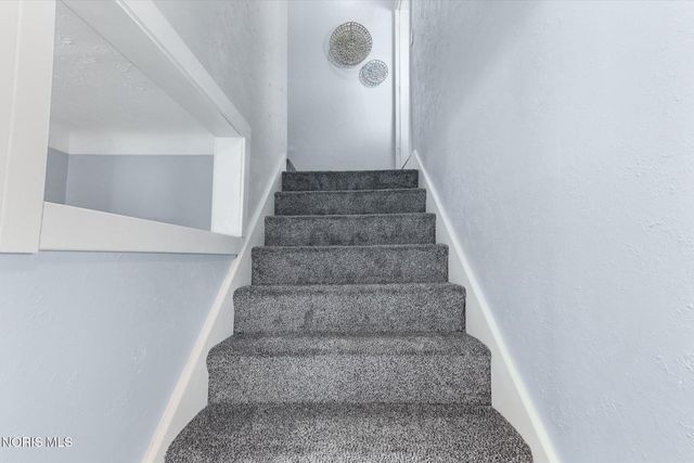 2544 Charlestown Avenue, Toledo, OH 43613