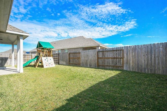 7530 Coral Lake Drive, Cypress, TX 77433