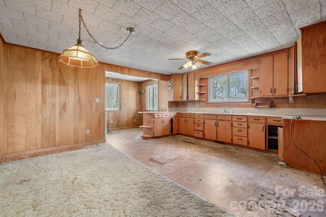 4914 E Nc 10 Highway, Catawba, NC 28609