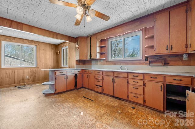 4914 E Nc 10 Highway, Catawba, NC 28609