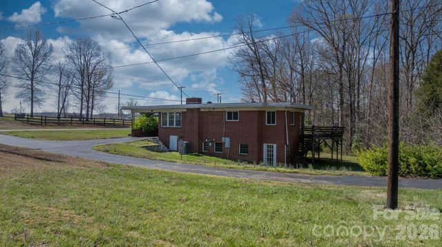 4914 E Nc 10 Highway, Catawba, NC 28609