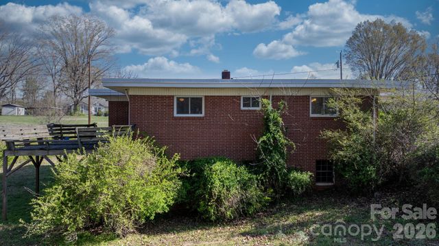 4914 E Nc 10 Highway, Catawba, NC 28609