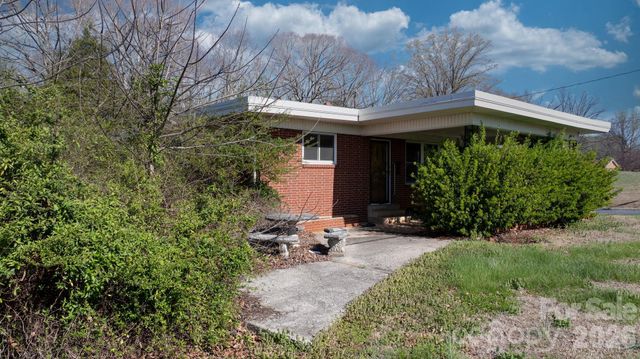 4914 E Nc 10 Highway, Catawba, NC 28609