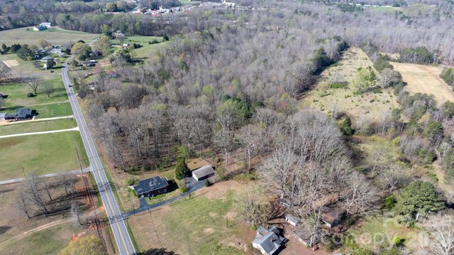 4914 E Nc 10 Highway, Catawba, NC 28609