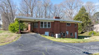 4914 E Nc 10 Highway, Catawba, NC 28609