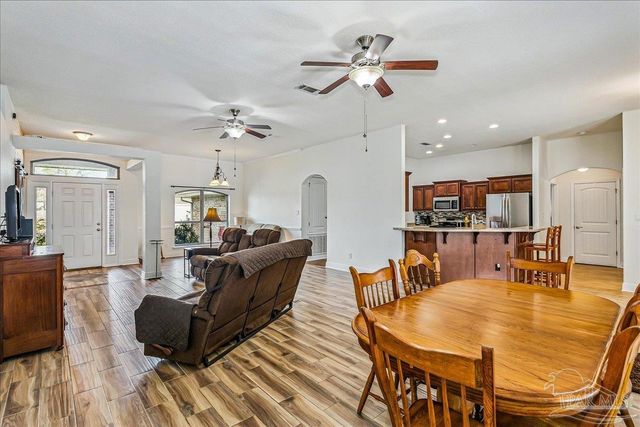 897 Jacobs Way, Cantonment, FL 32533