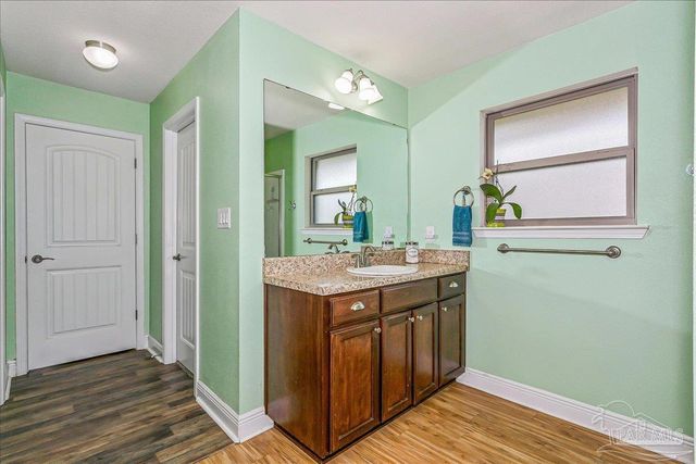 897 Jacobs Way, Cantonment, FL 32533